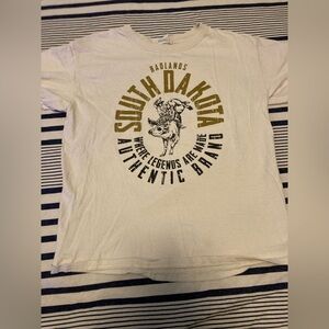 Boys South Dakota badlands Graphic T-Shirt size 8